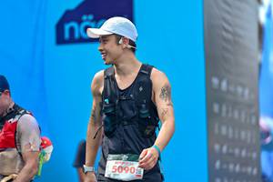 BIB: 5090
                            <button type="button" onclick="openModal(24883522)" class="btn btn-primary btn-sm float-right btn-popup" data-toggle="modal" data-target=".modal-high-quality">
                        <i class="fas fa-shopping-cart"></i> Add to Cart
                    </button>
                                            <button type="button" onclick="isThisMe(24883522, true)" class="btn btn-success btn-sm float-right btn-popup btn-isme hidden" data-toggle="tooltip" data-placement="bottom" title="นี่คือรูปของคุณใช่ไหม คลิกที่นี่เพื่อเอาเข้าอัลบั้ม">
                        <i class="fas fa-plus"></i> Add to album
                    </button>
                    <button type="button" onclick="isThisMe(24883522, false)" class="btn btn-warning btn-sm float-right btn-popup btn-isnotme hidden">
                        <i class="fas fa-ban"></i> Remove from album
                    </button>